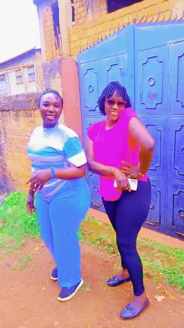 @Nyanchy curvaceous ❣️