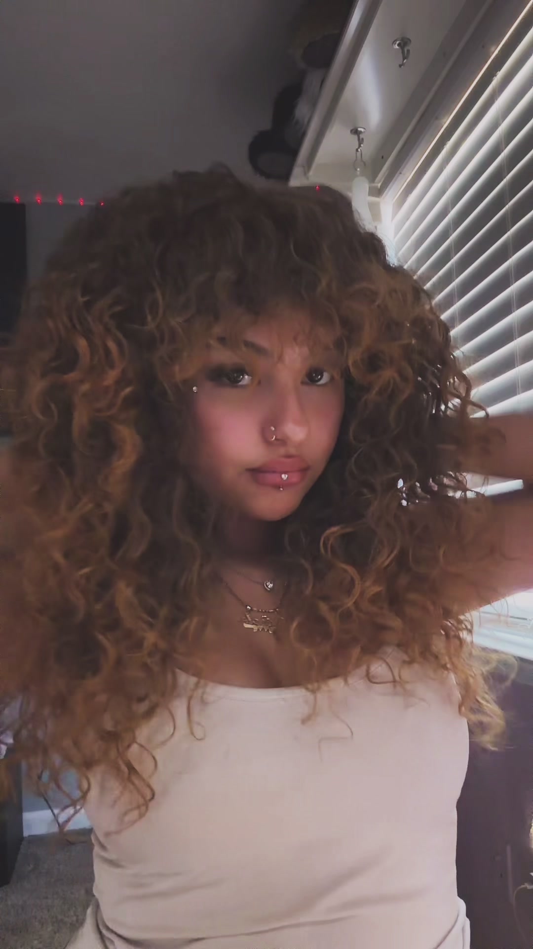 @𝓷𝓲𝓬𝓴𝓲 ❦