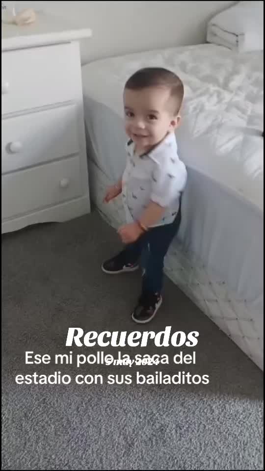 @🤴BYRON EL REY DE LOS LEONES🦁