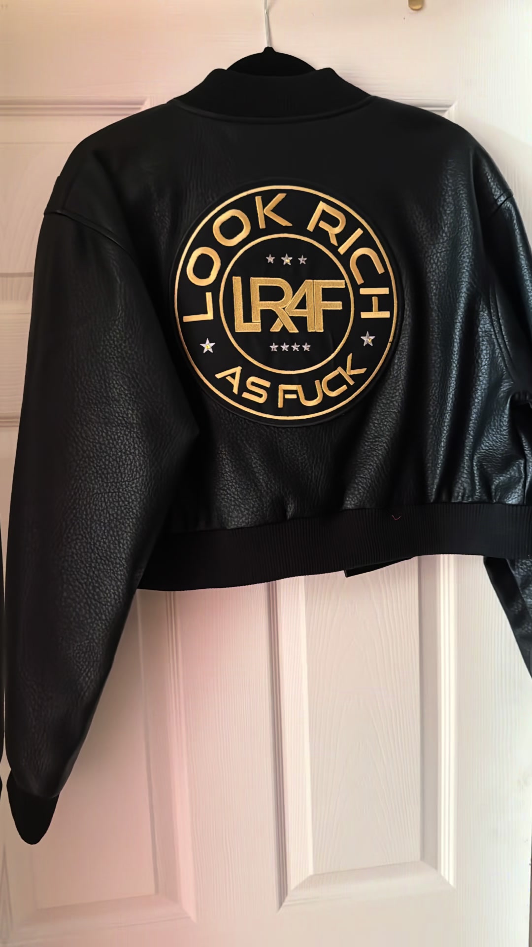 @Ms Look Rich As Fcuk 💸💰🤑