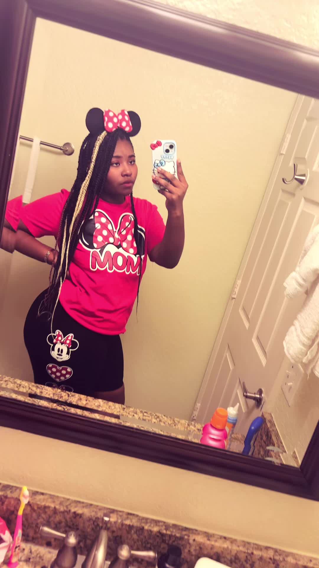 @layymoneyy4l