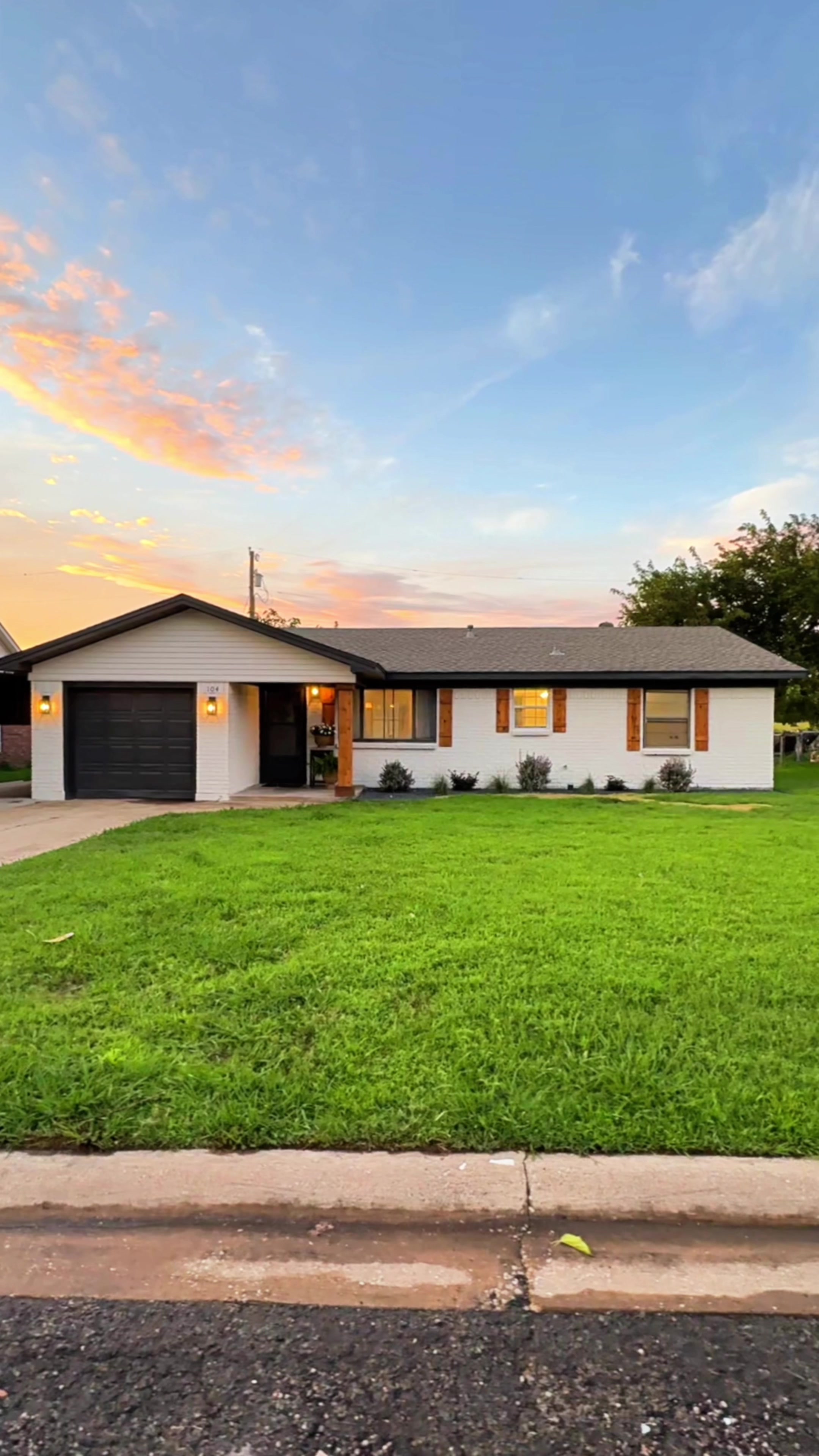 @Amanda | Dallas Realtor&reg;️