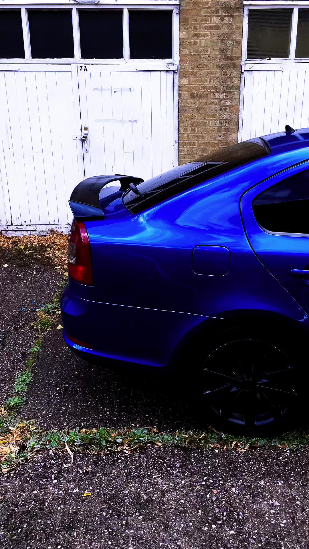 @bluvrs_skoda