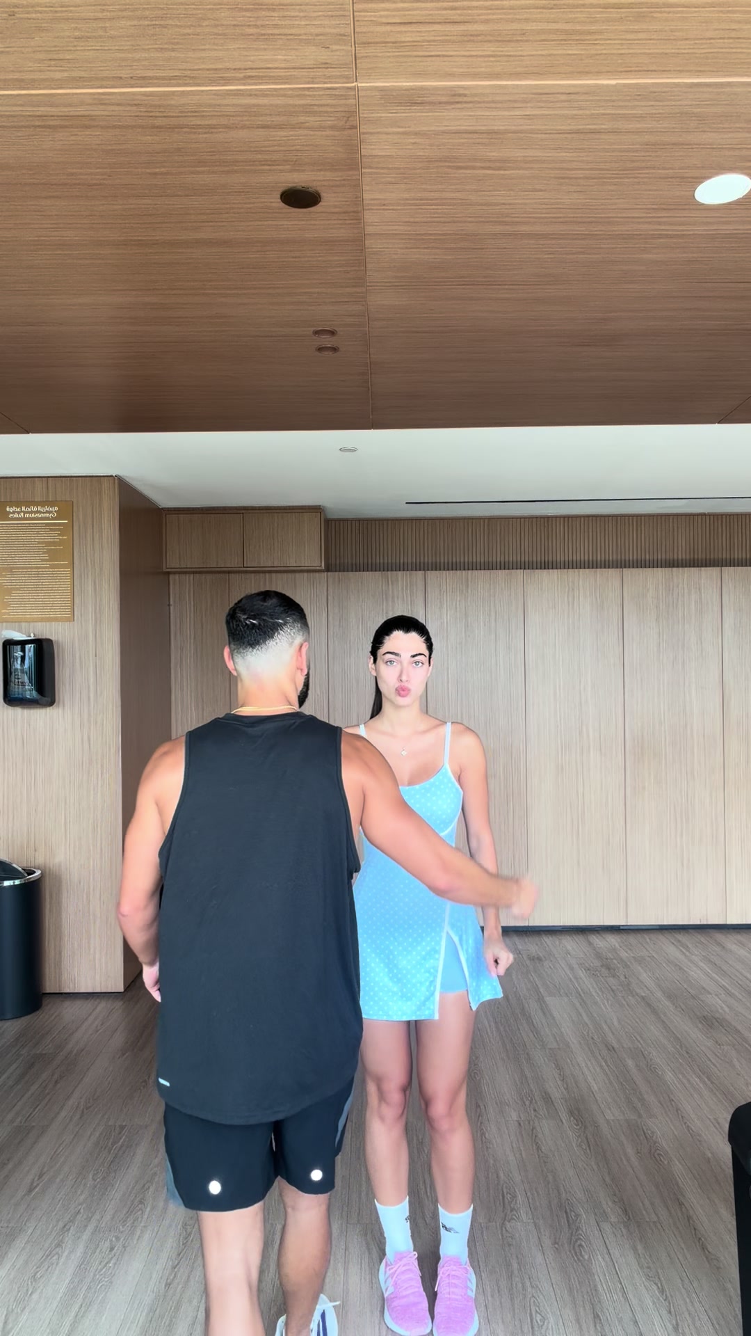 @sarinaghn