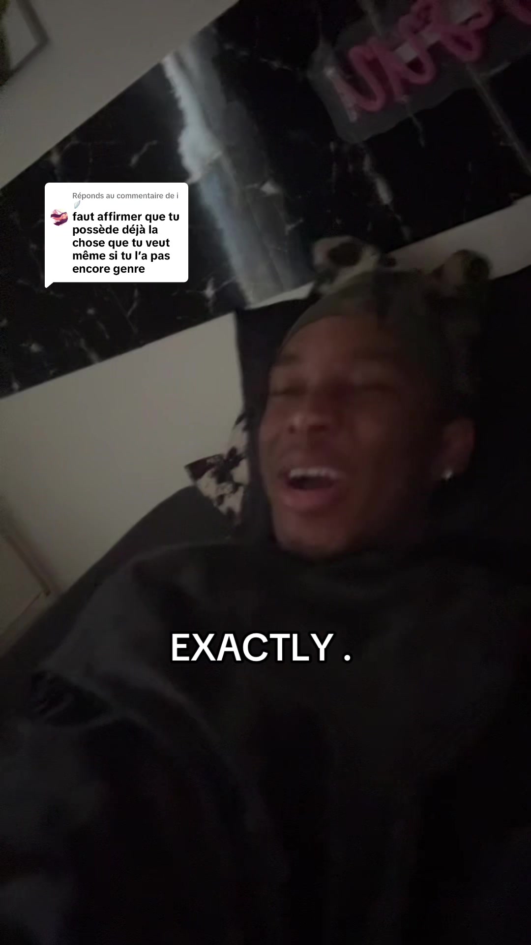 @J2 🌟