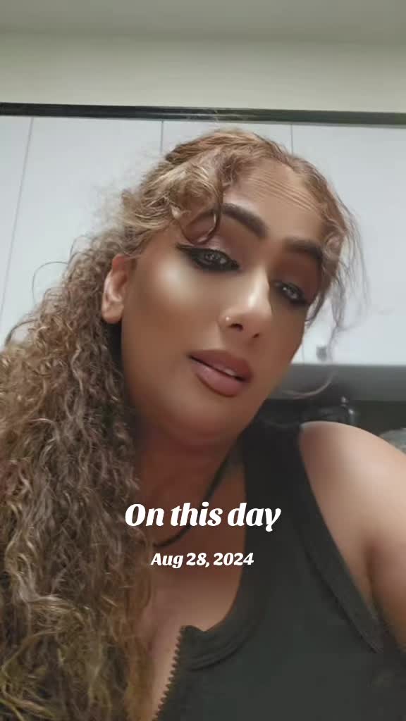 @Sabrina
