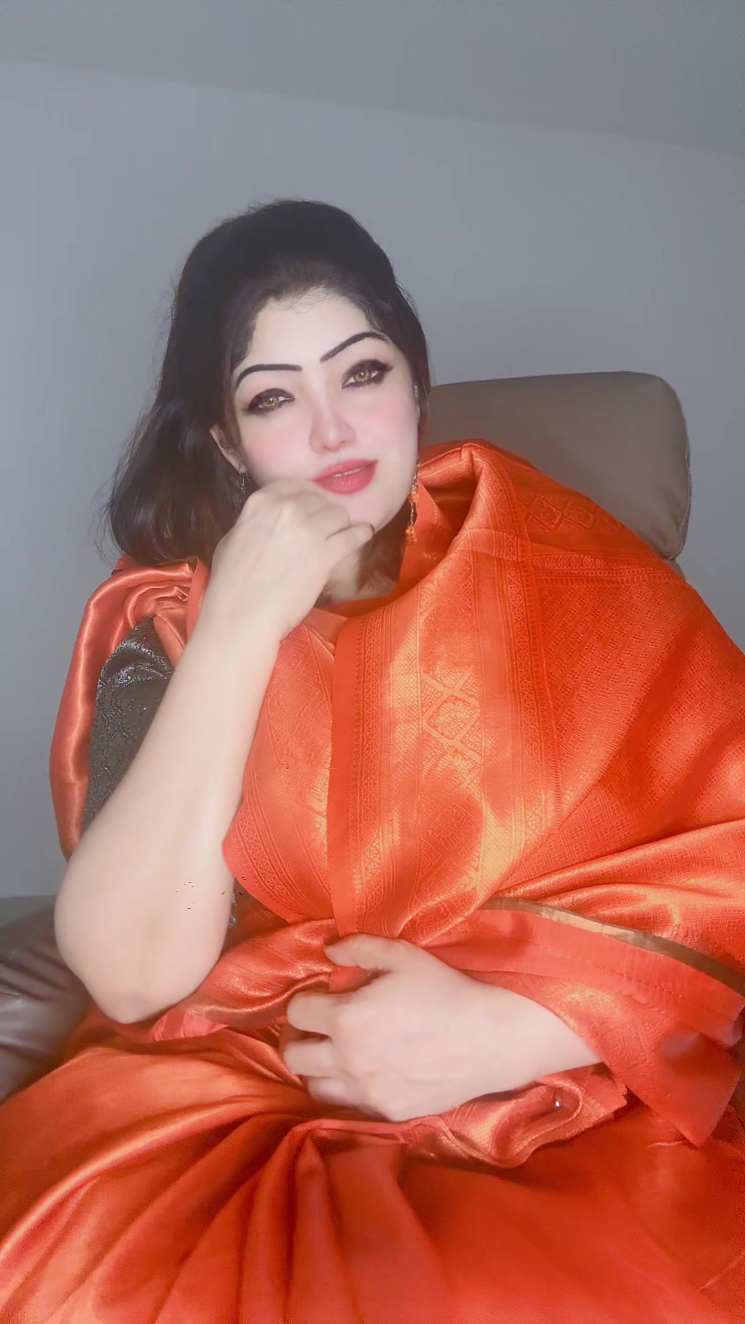 @🇦🇪𝓡𝓮𝓼𝓲 𝓶𝓸𝓵✅️❤️