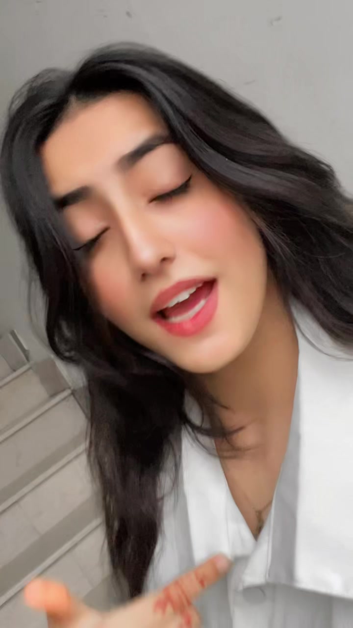 @Anumta ๐ซถ๐ซฃ