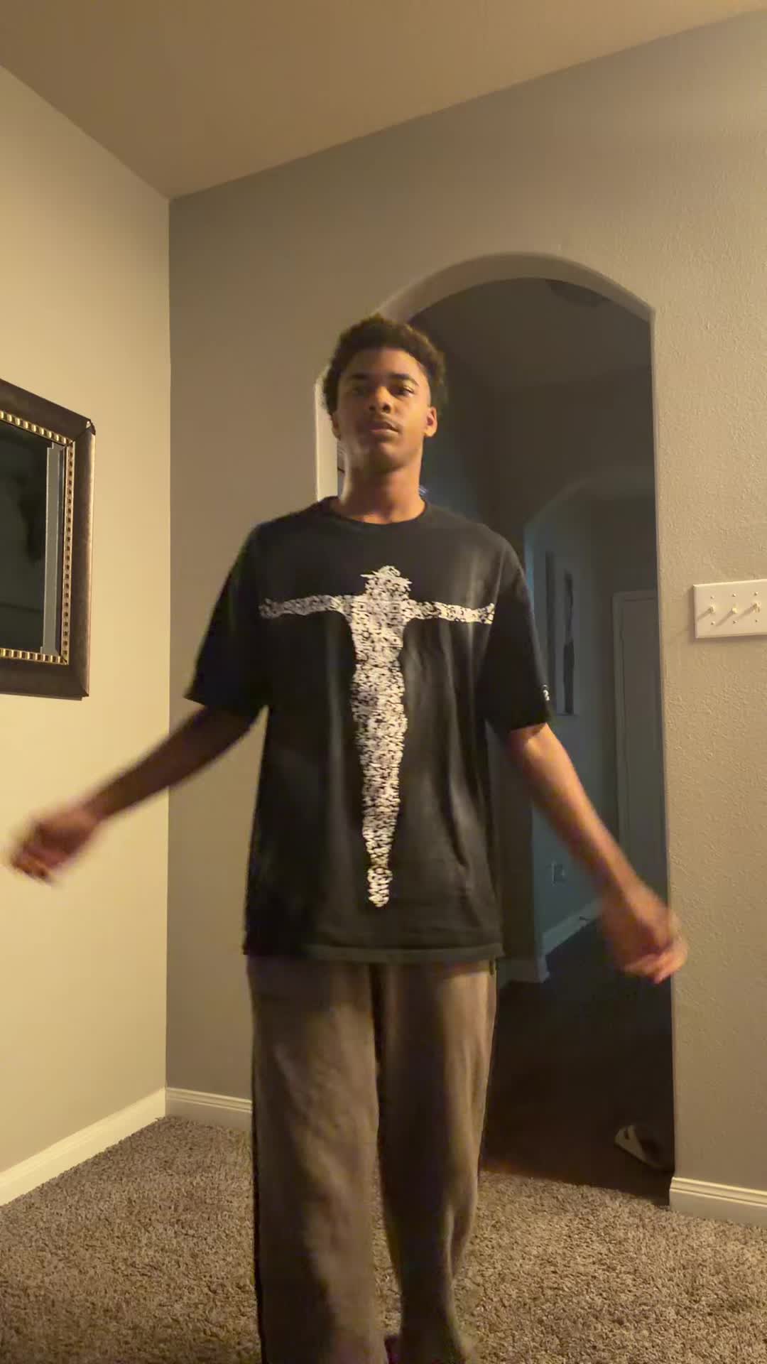 @Juju🫧🖤🐺