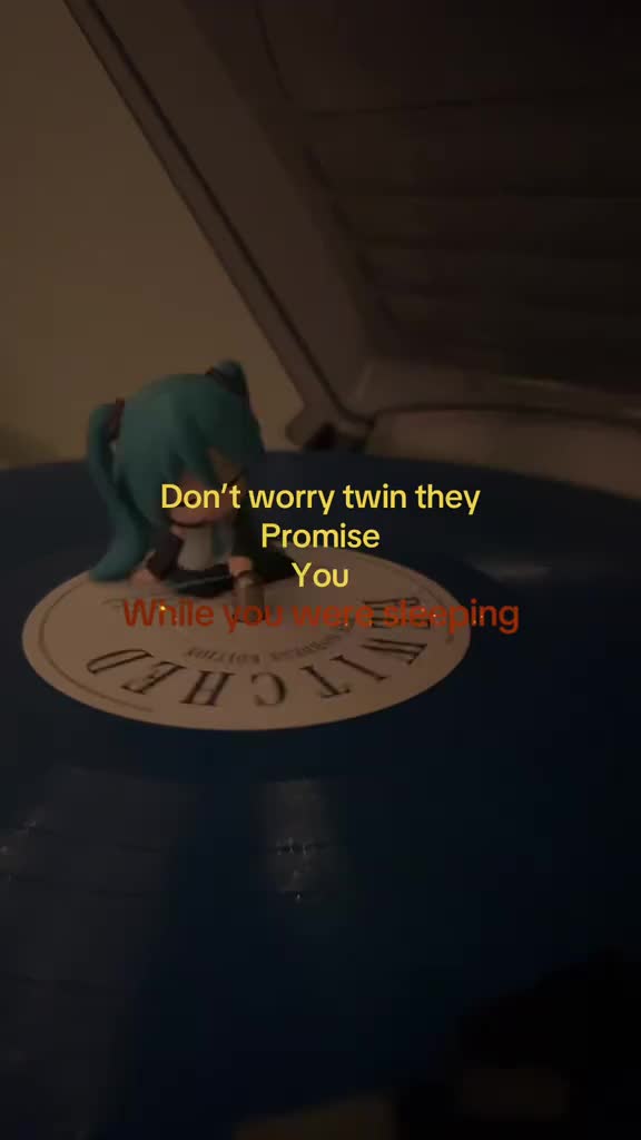 @𝐌𝐢𝐨 💫