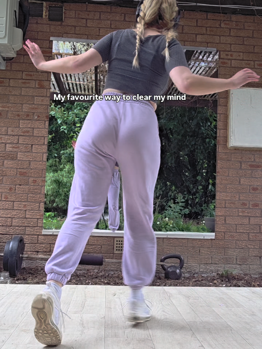@Lizzie