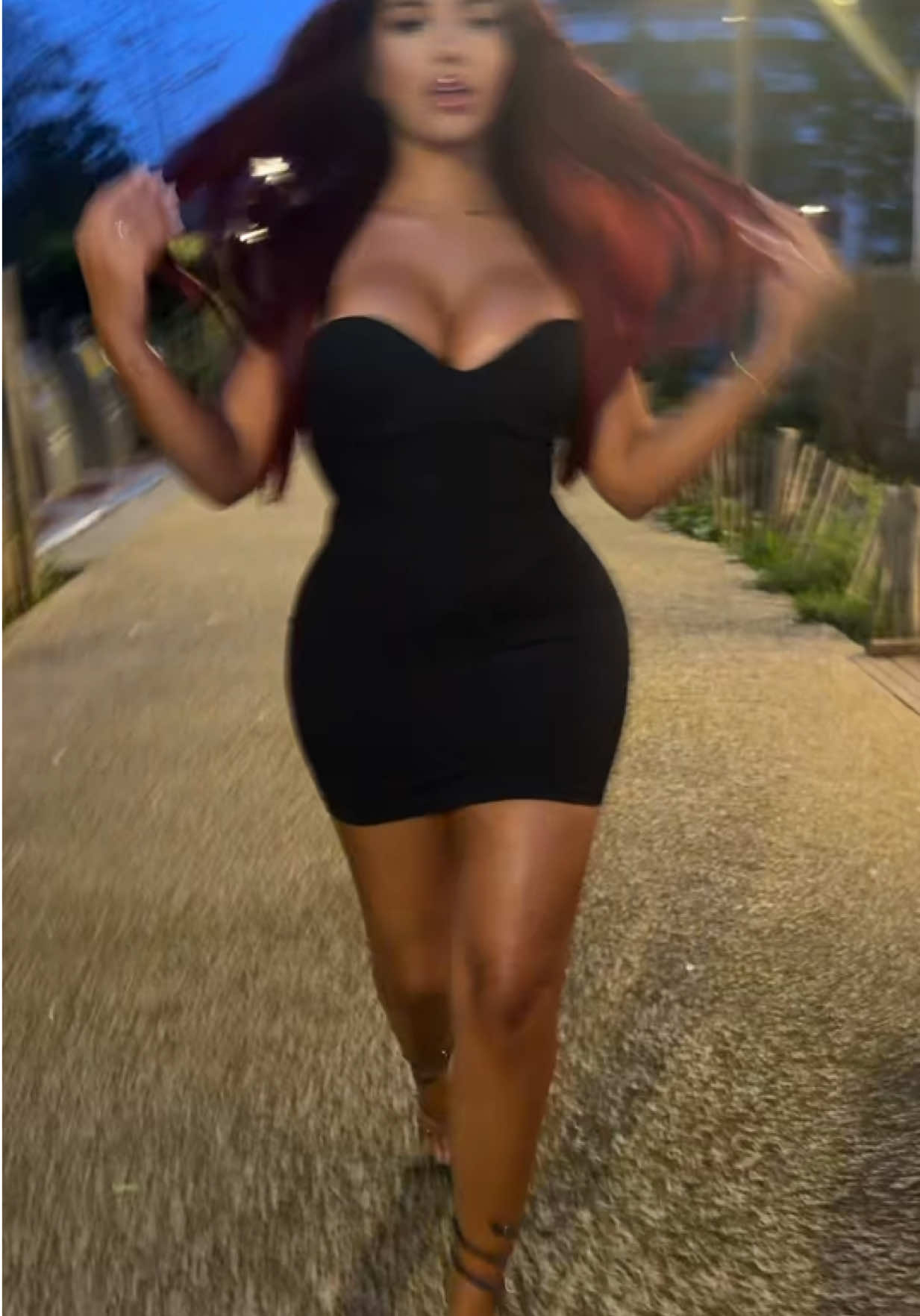 @mel.popsss