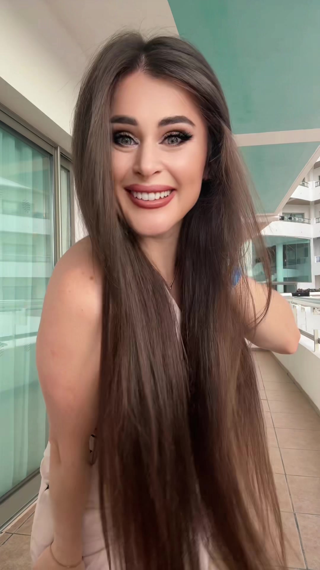 @Dorina HAPPY 🤪