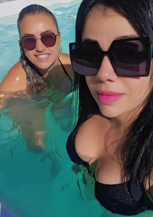@Flávia Freitas