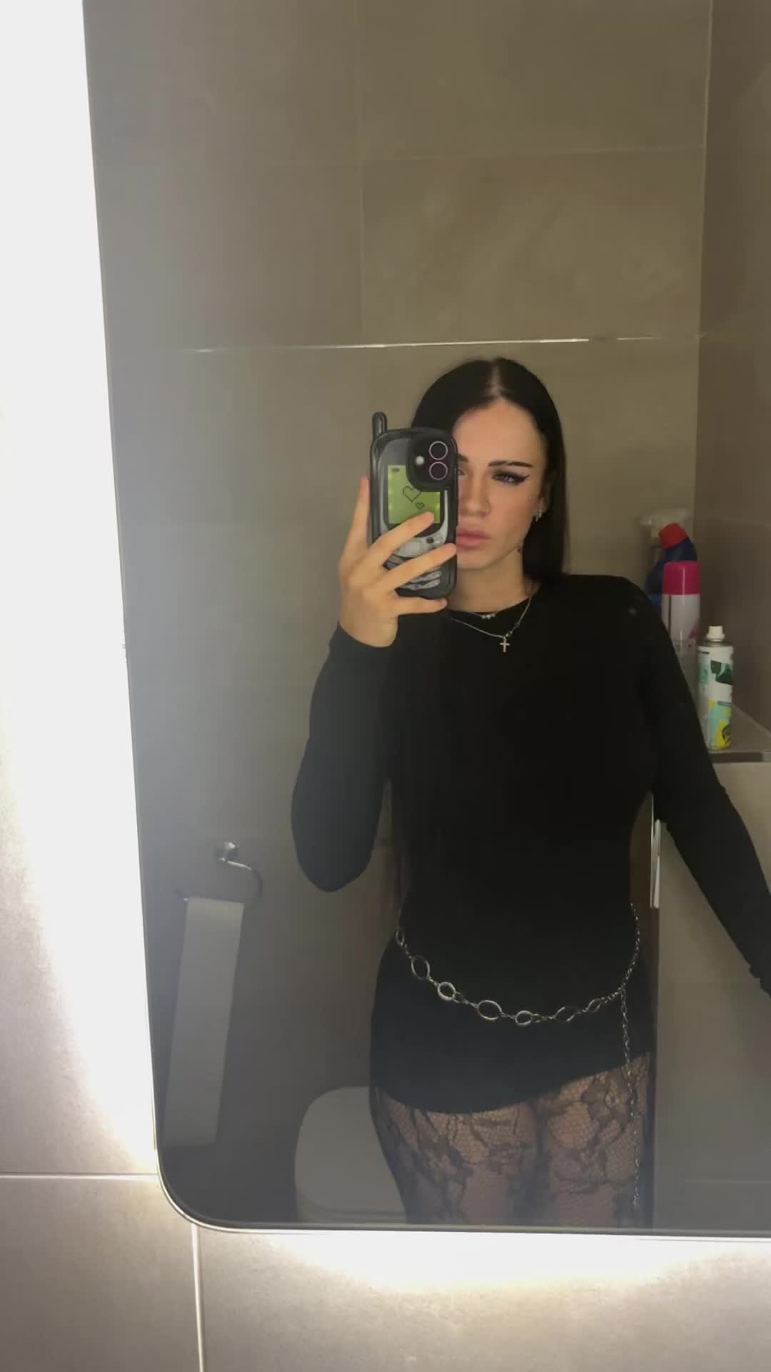 @amblouu_