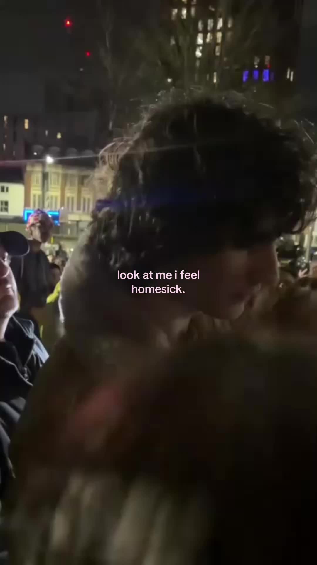 @𝐬𝐨𝐩𝐡 𝐚𝐧𝐝 𝐟𝐫𝐞𝐲 💕