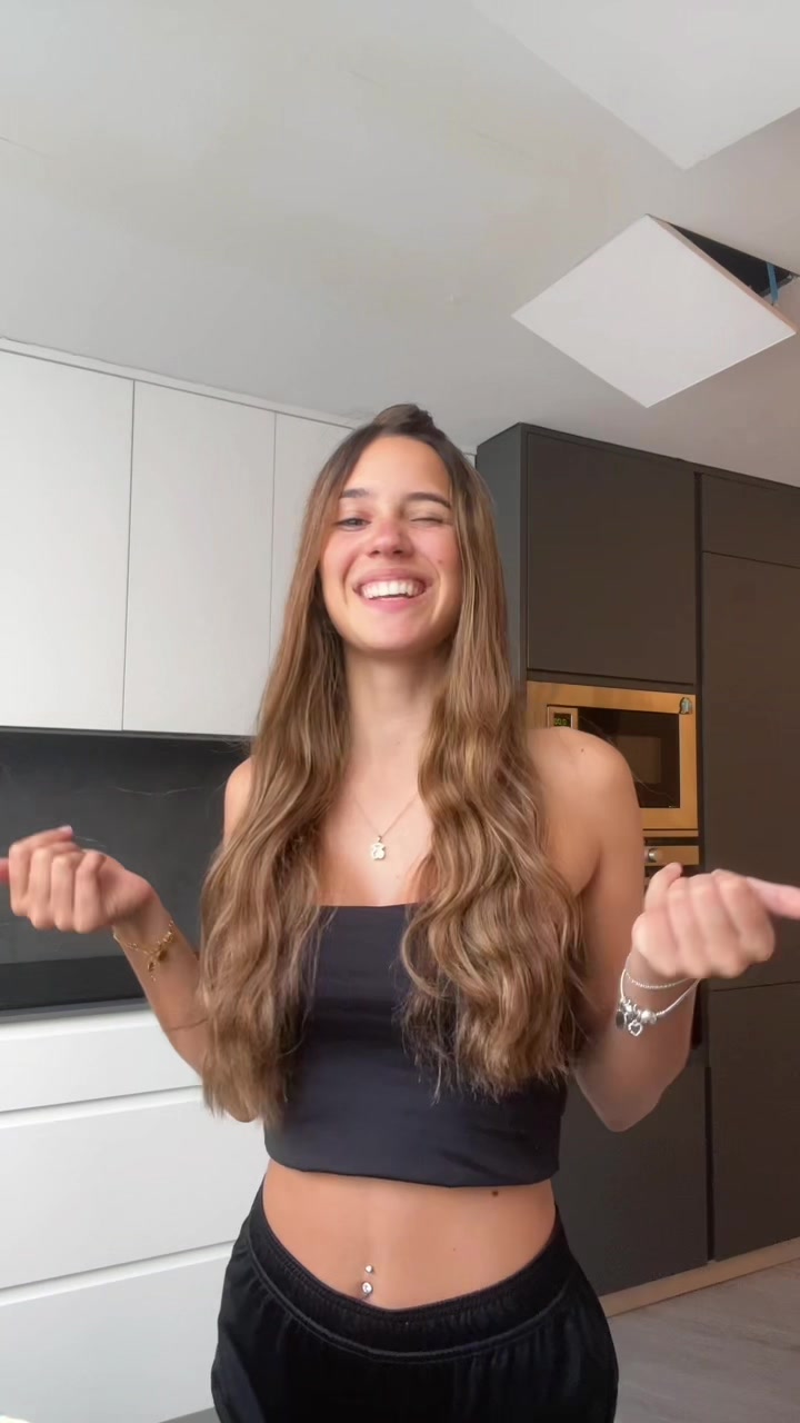 @𝒩𝒶𝒾𝒶𝓇𝒶