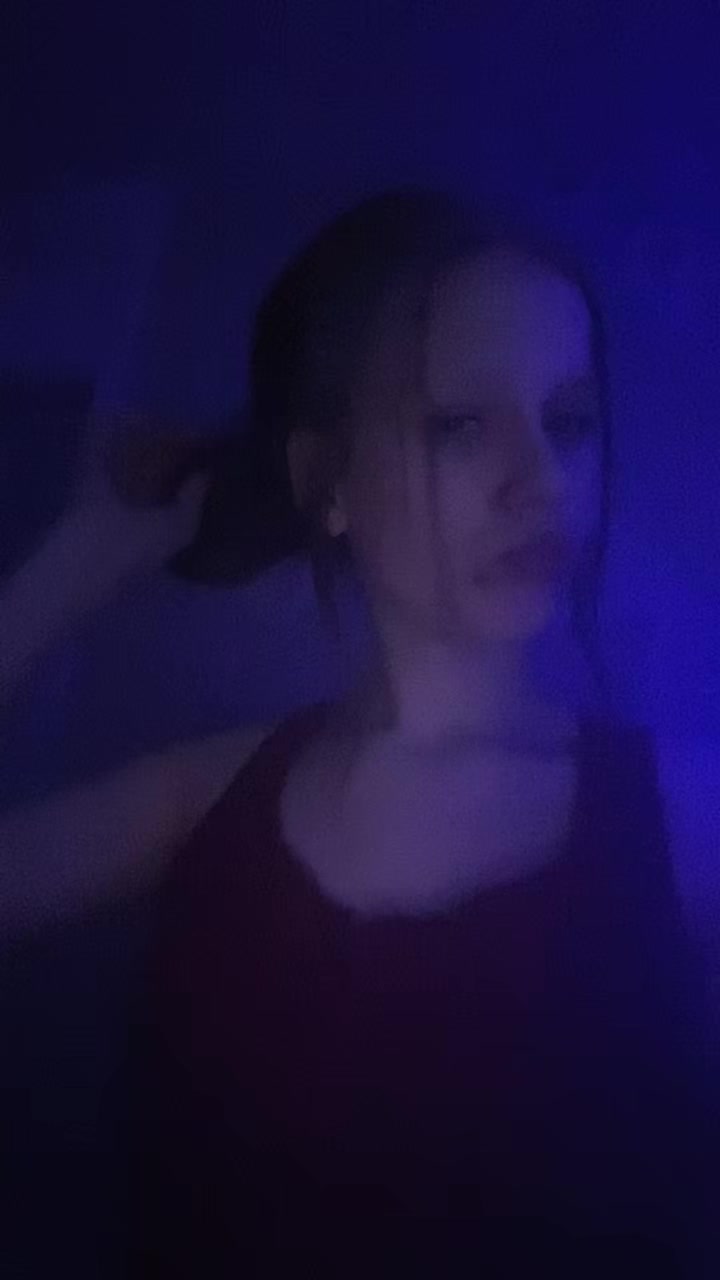 @𝐋 𝐄 𝐀 𝐇 🧿🤍