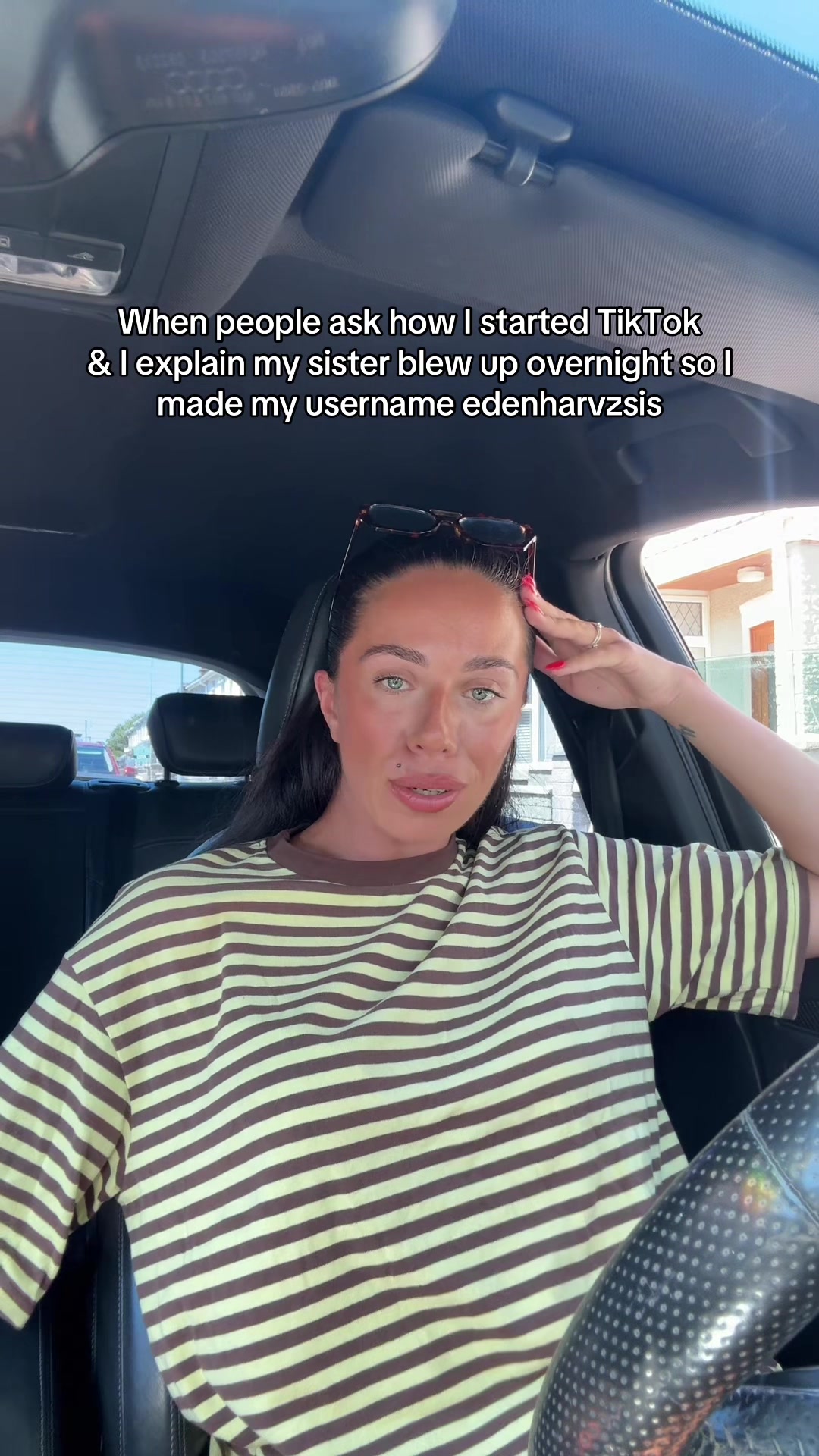 @yazhadfield