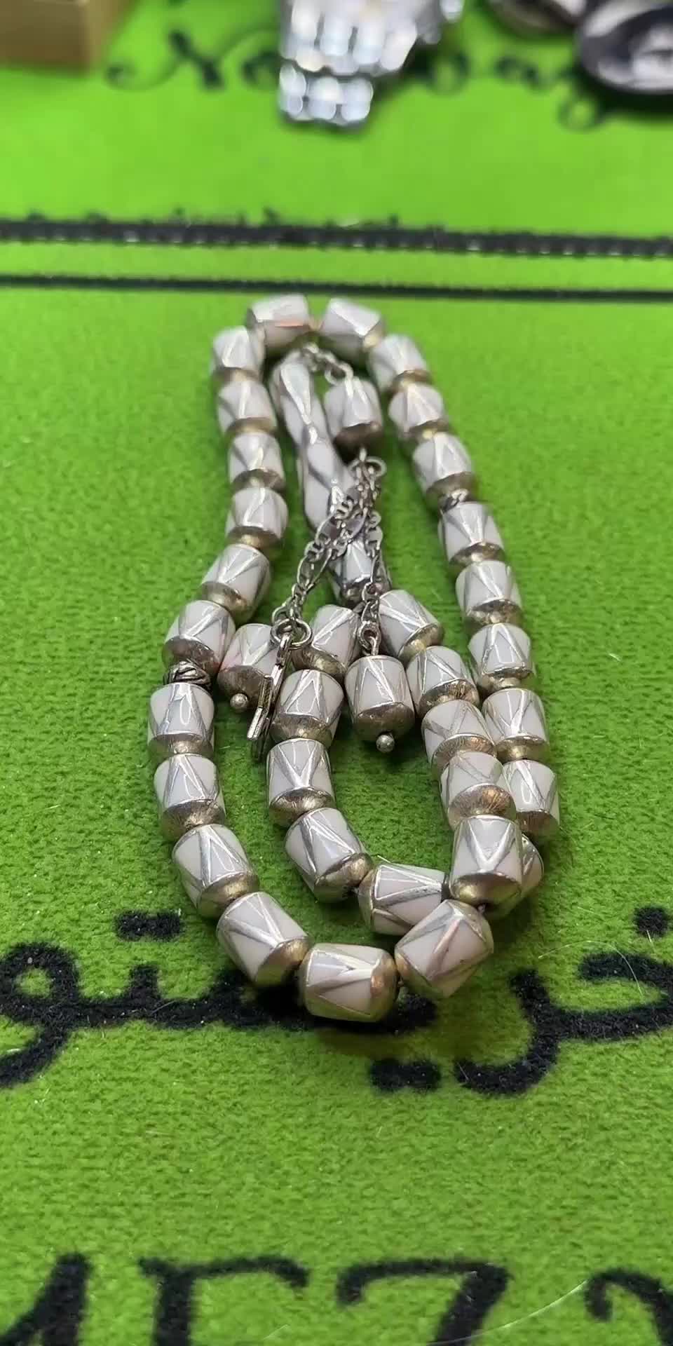 @عالم الخريستو خريستو