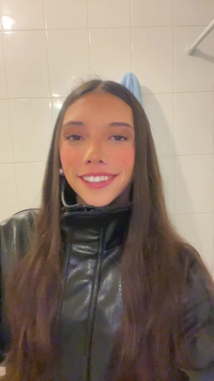 @camila