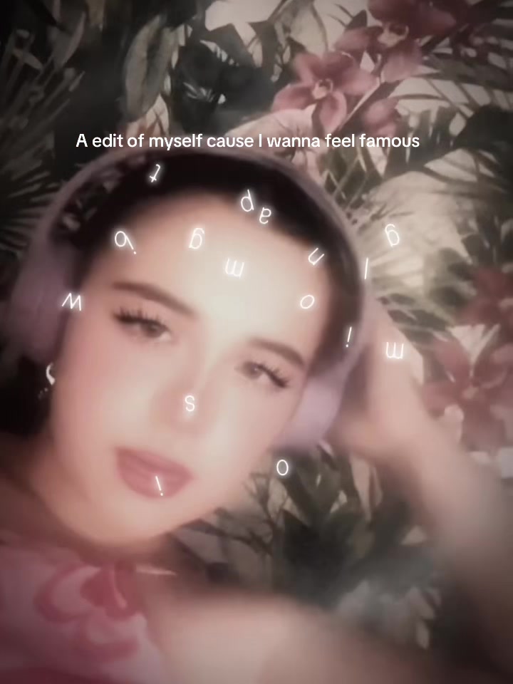 @Lilly 💜🩷💜🩷🩷💜