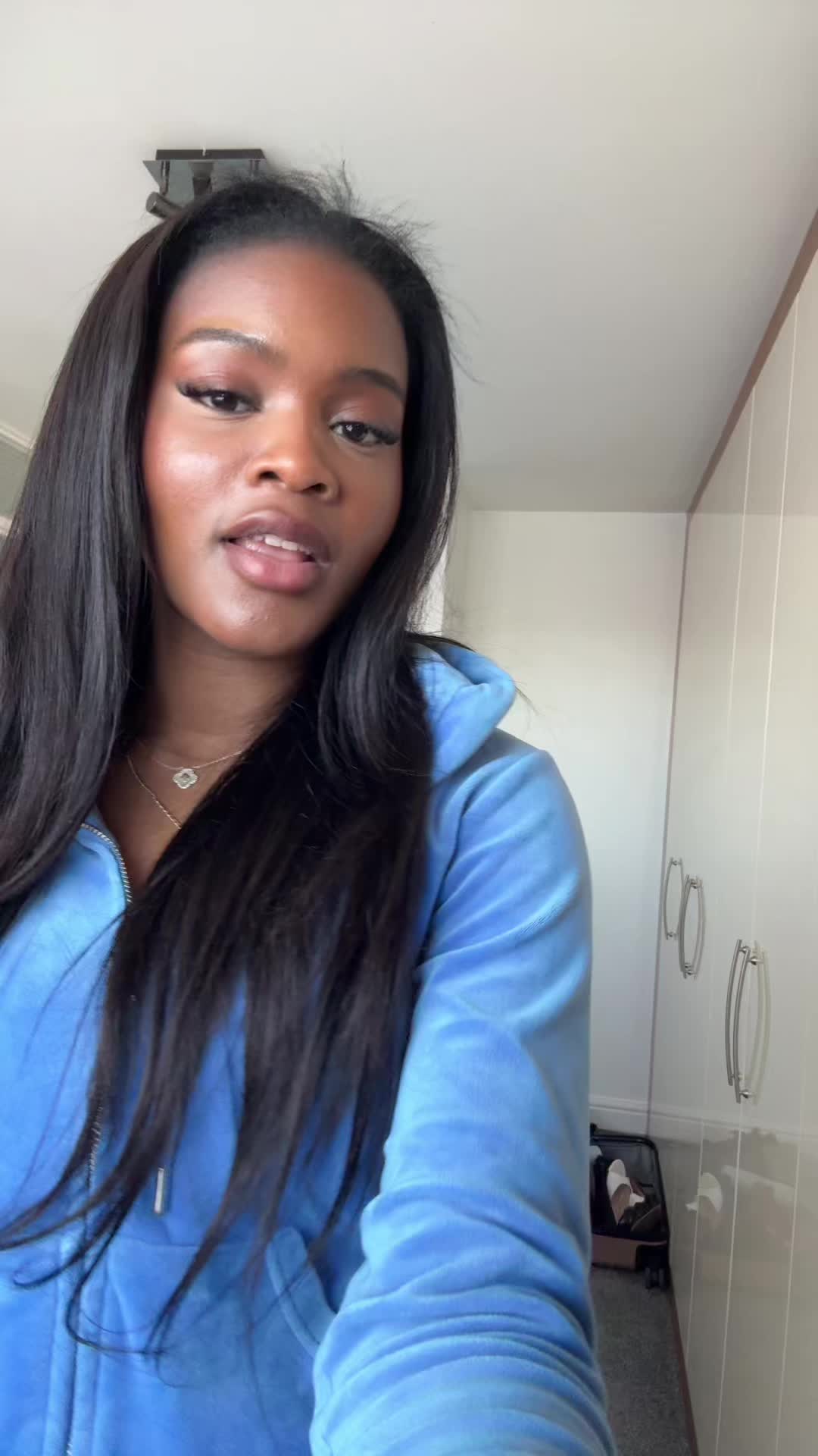 @J🦋