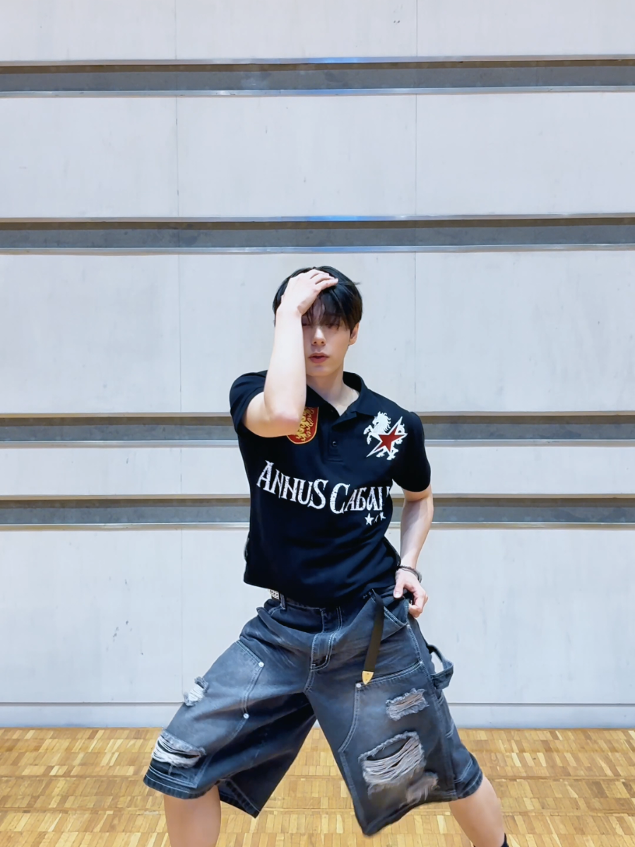 @ONEUS_Official