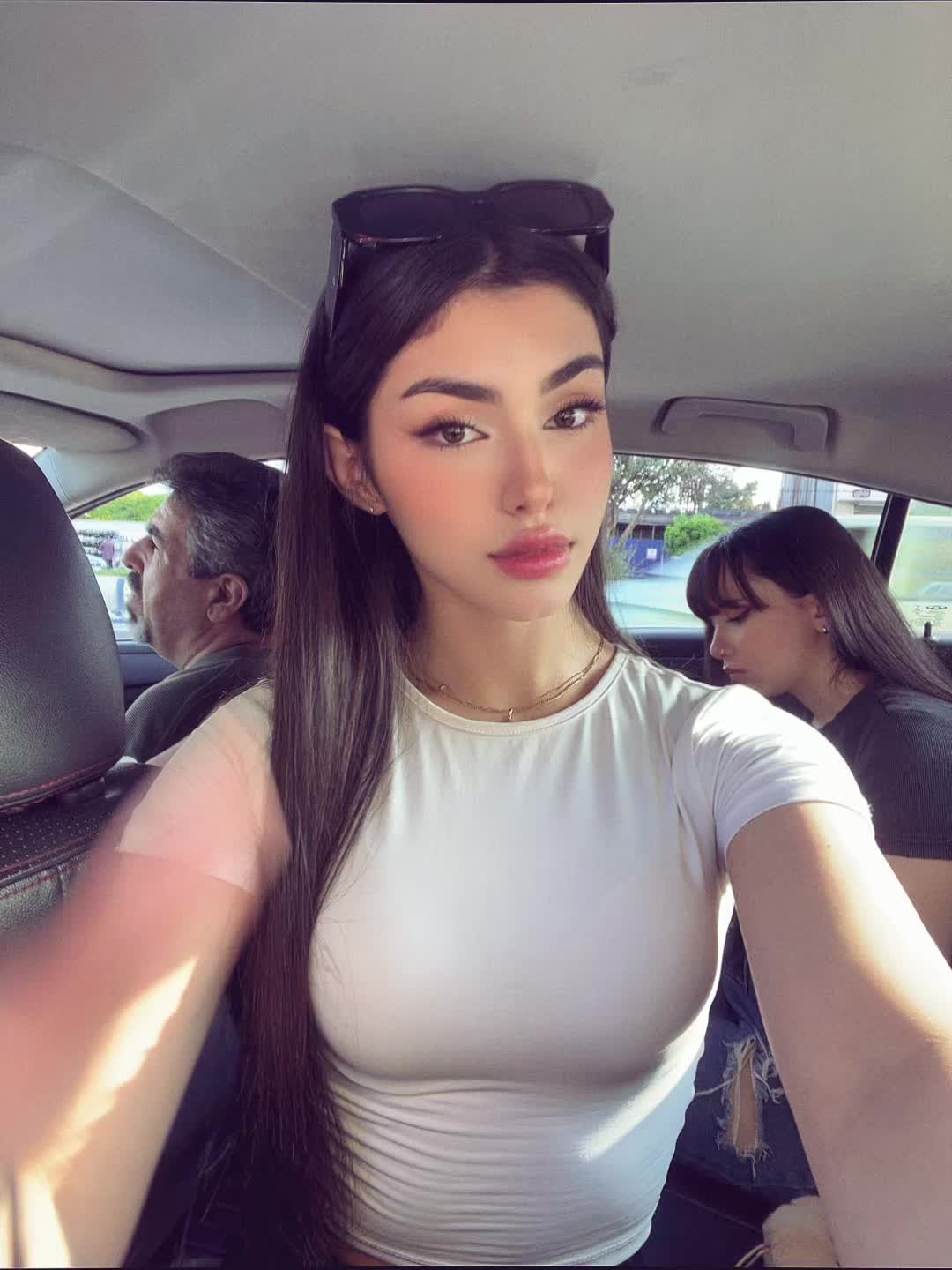 @_zhinak
