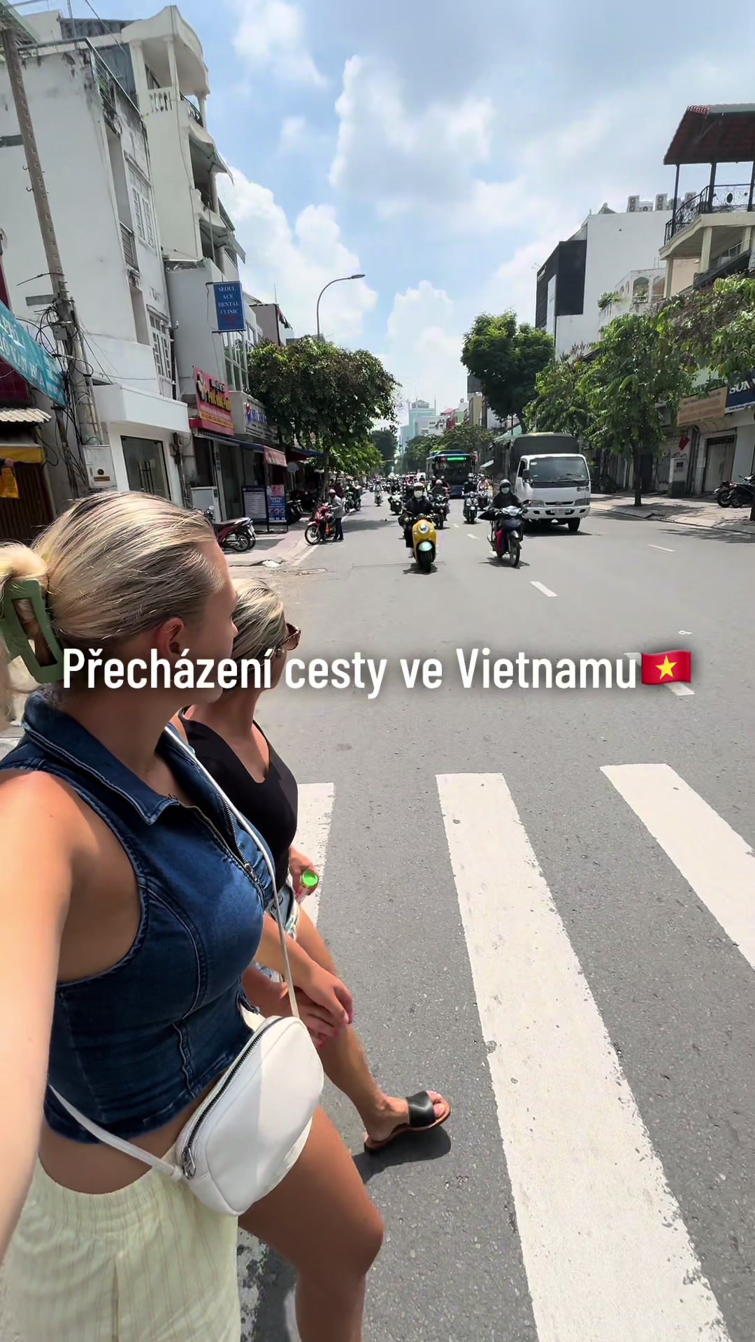 @justvegaa