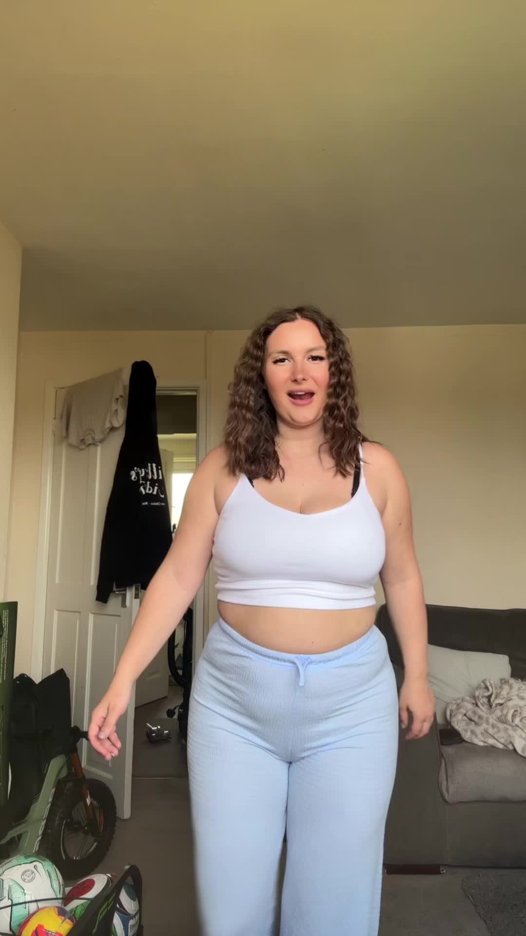 @Chloe Jade| SAHM💗💙💙