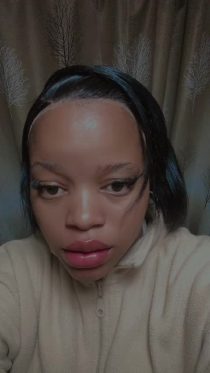@MphoMokoena
