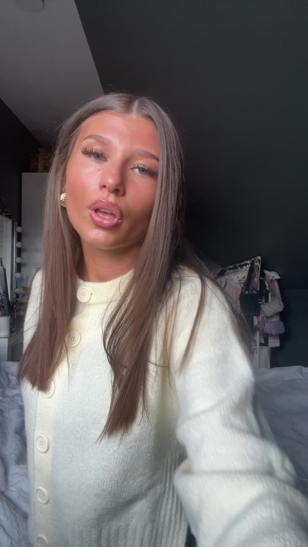 @elsa