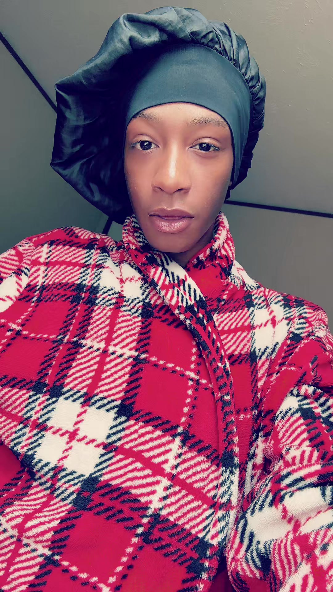 @kenntheweirdo