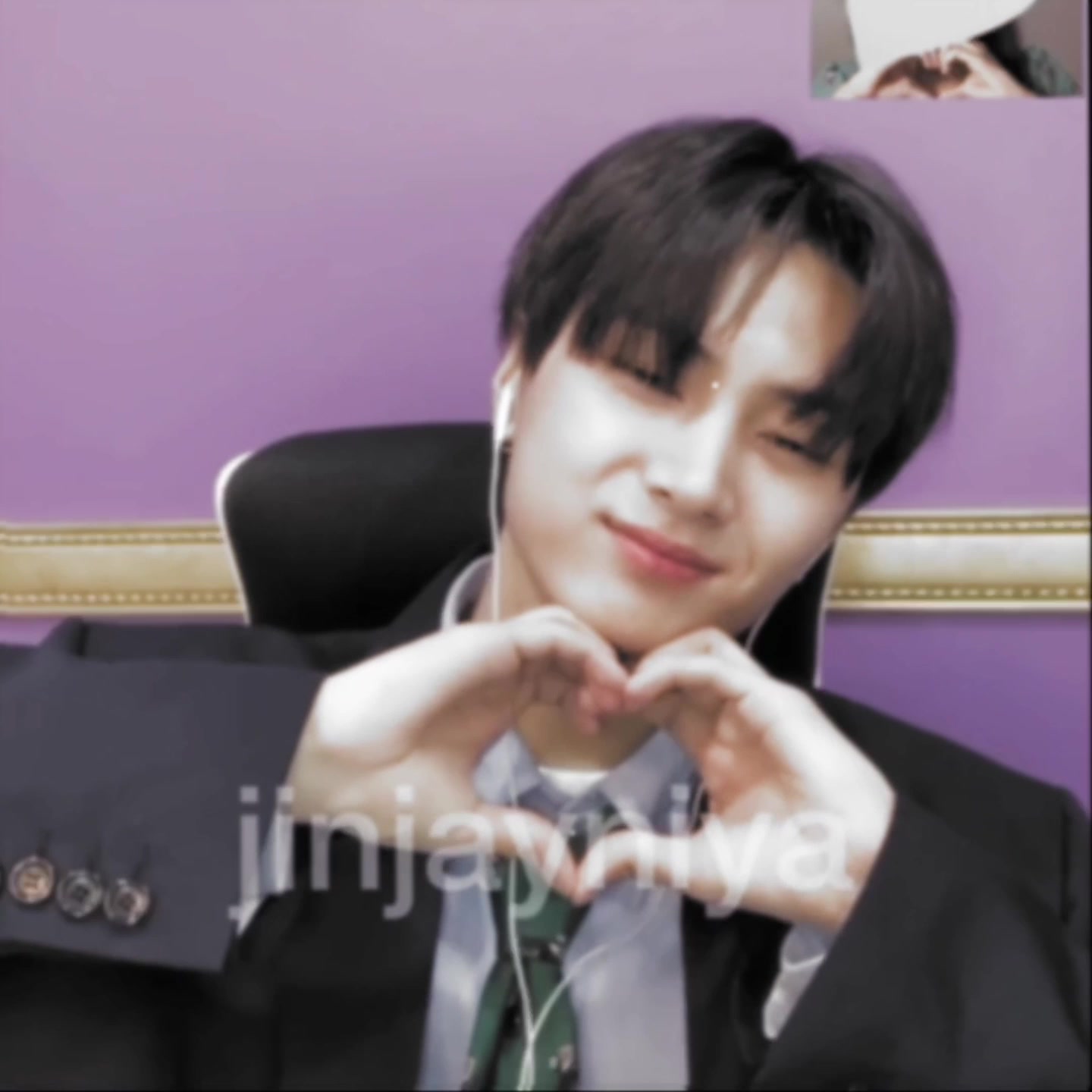 @lay