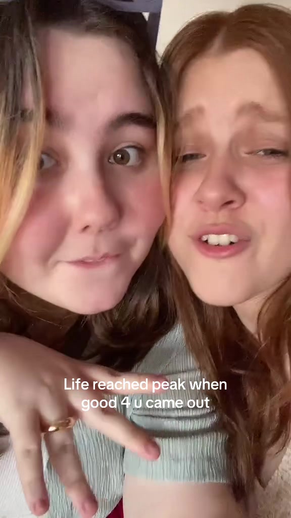 @izzybrownn2