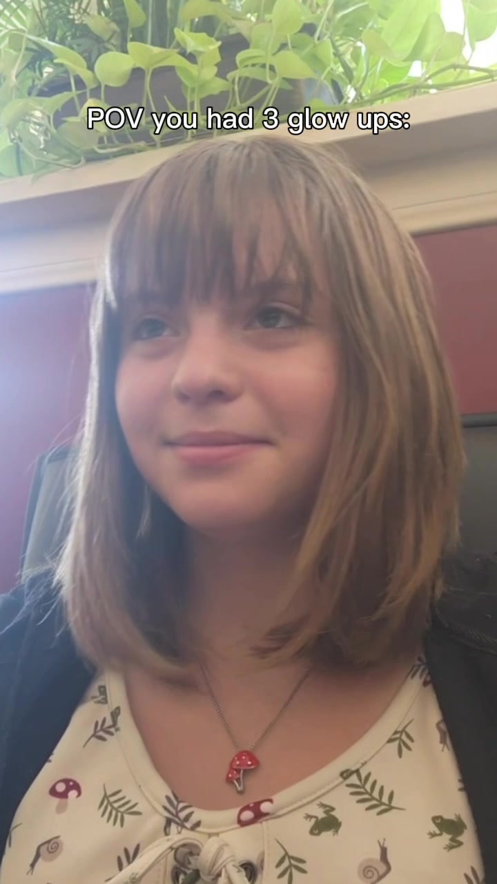 @:3