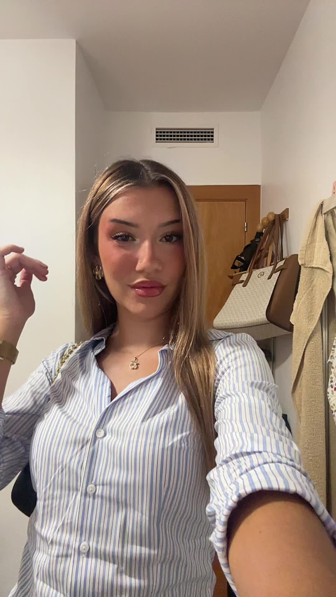@paula díaz 🌙