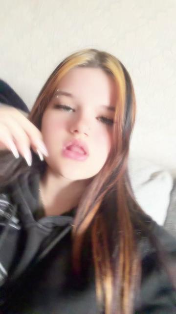 @Foxxy🤍
