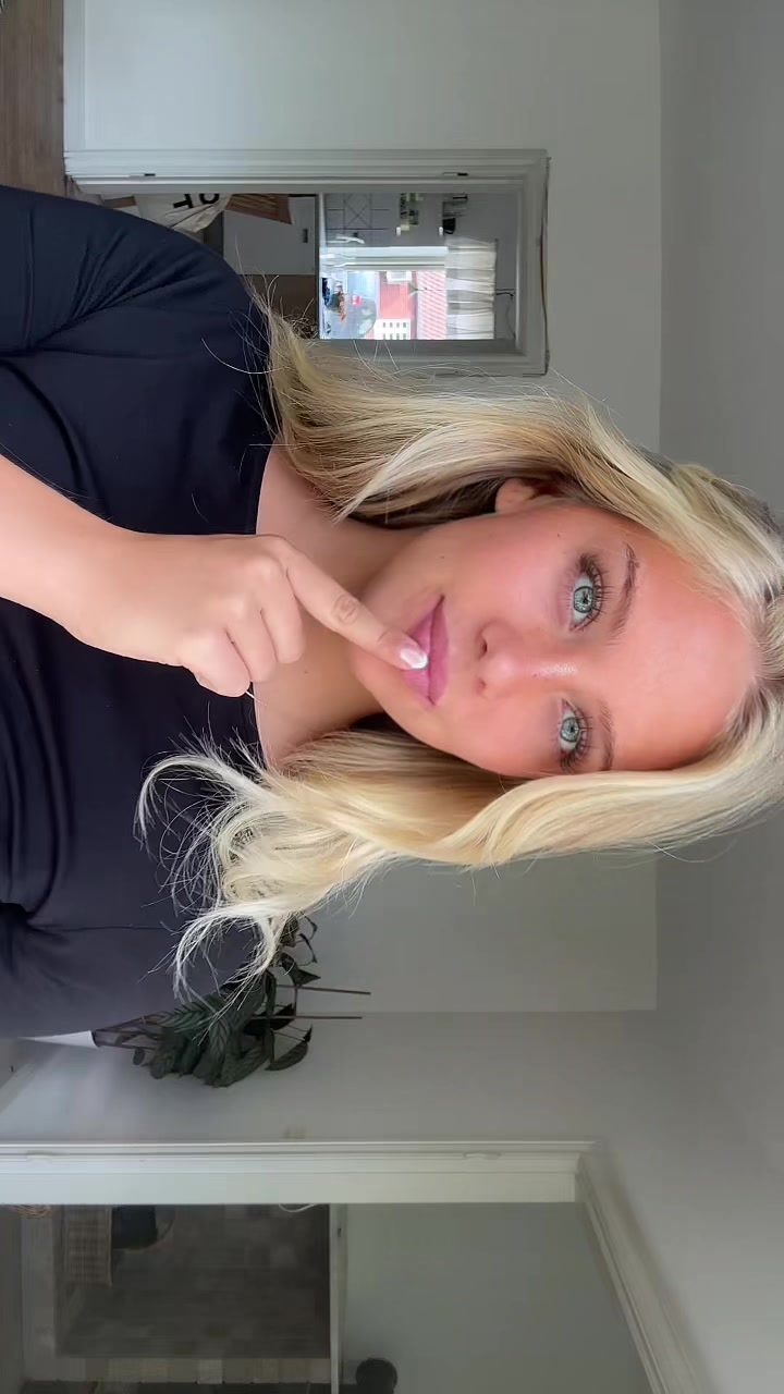 @Sabrina
