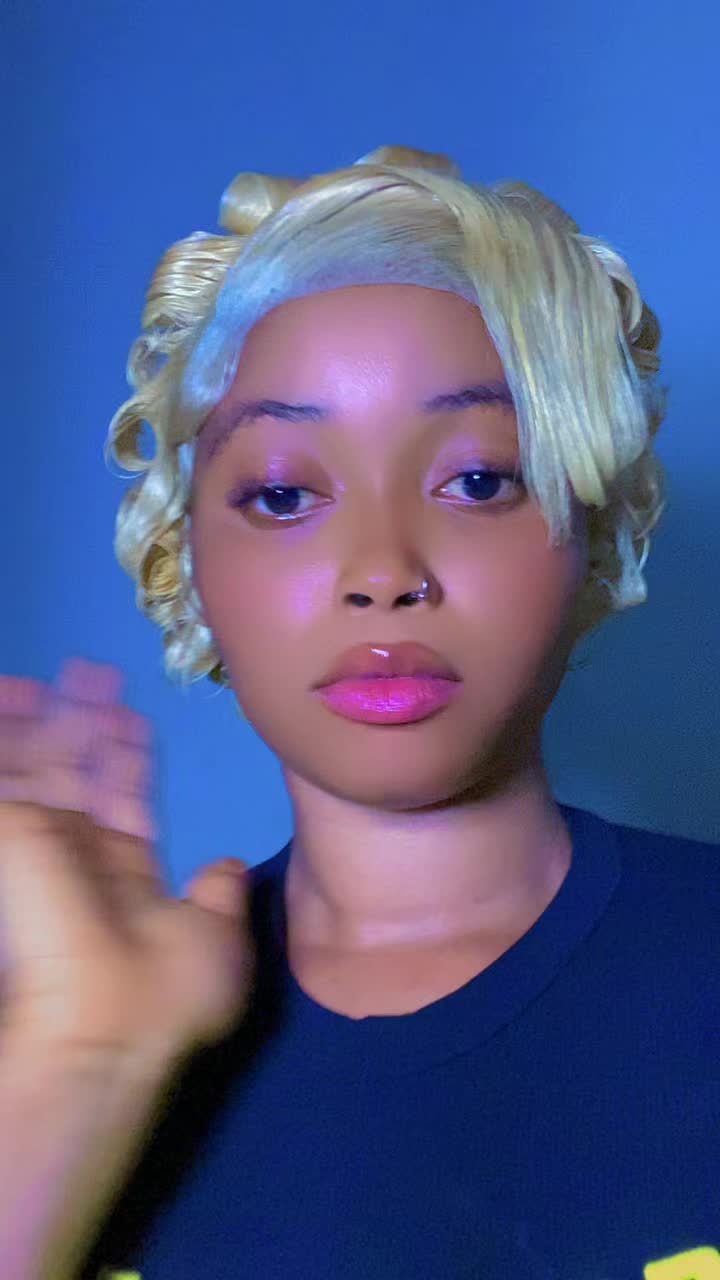 @Emma Camara