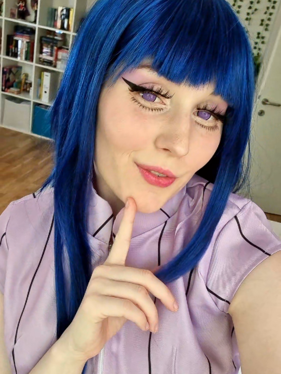 @𝒮𝒽𝑒𝓁𝓁𝓎 🤍