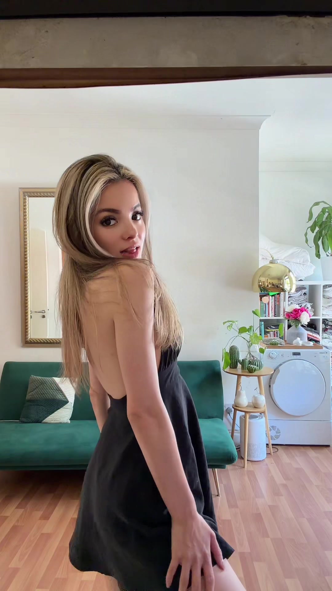 @NicoleElizabethA