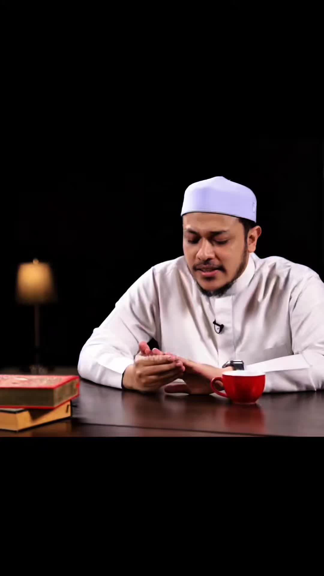 @BukanUstad