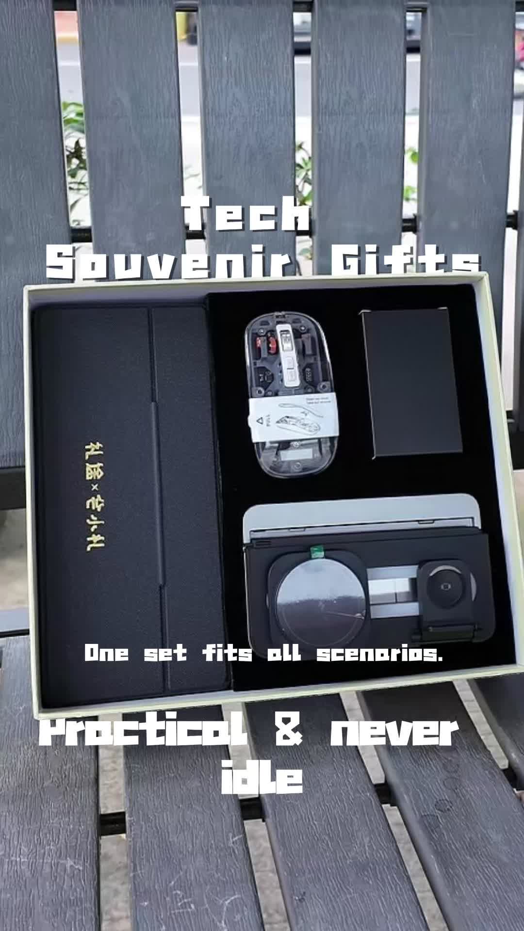 @lt.customtechgift