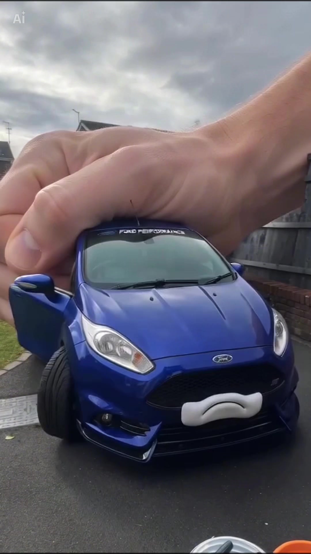 @kellyst180