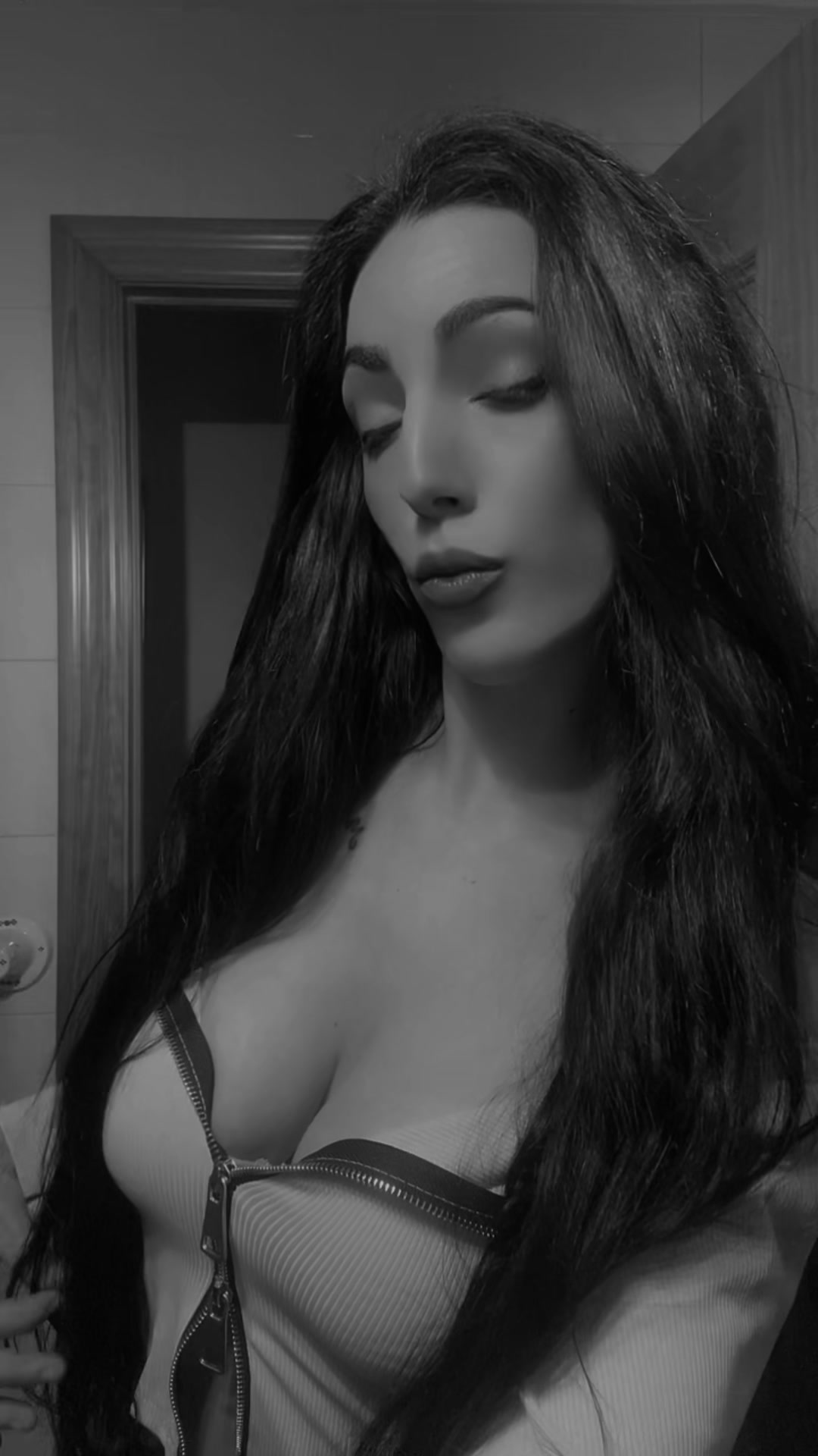 @_L