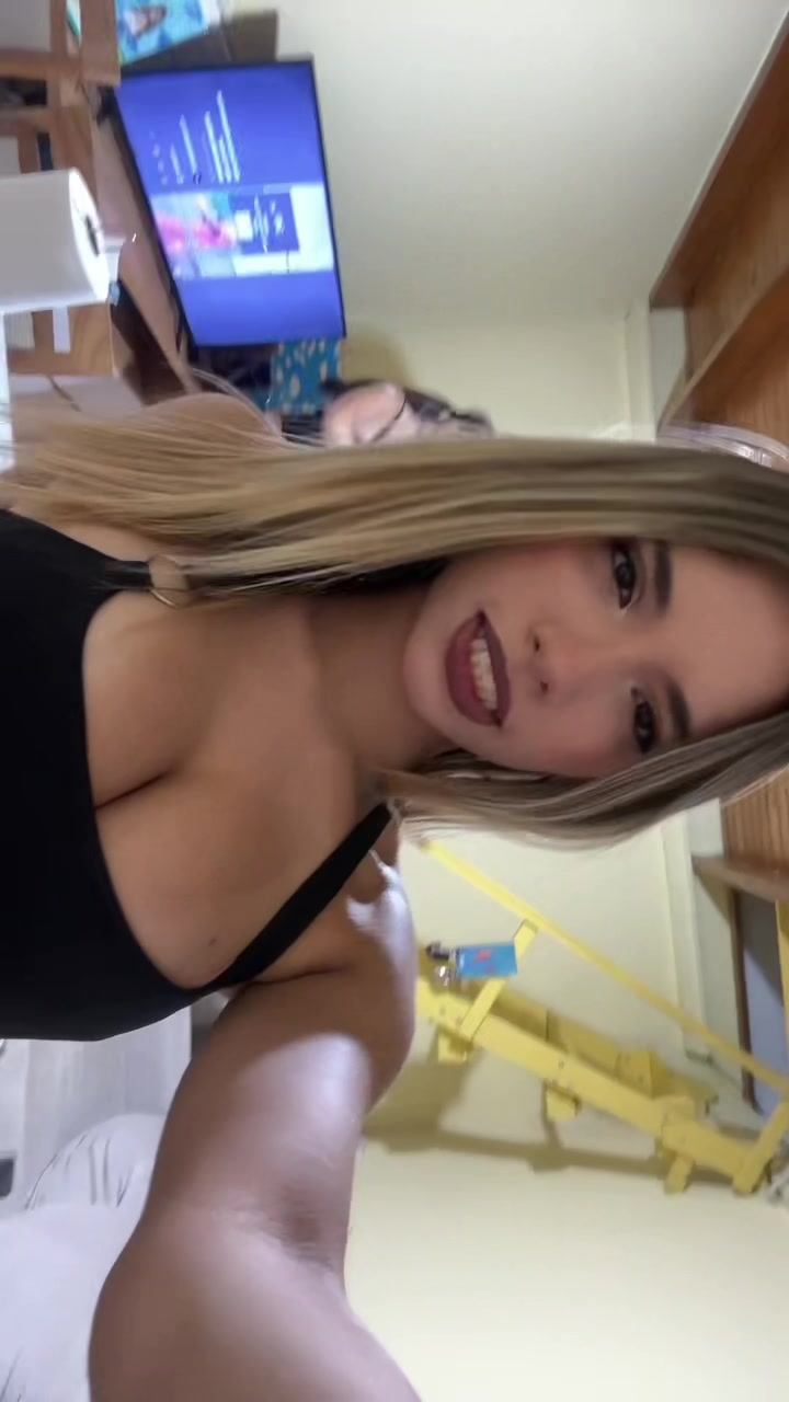@Cami