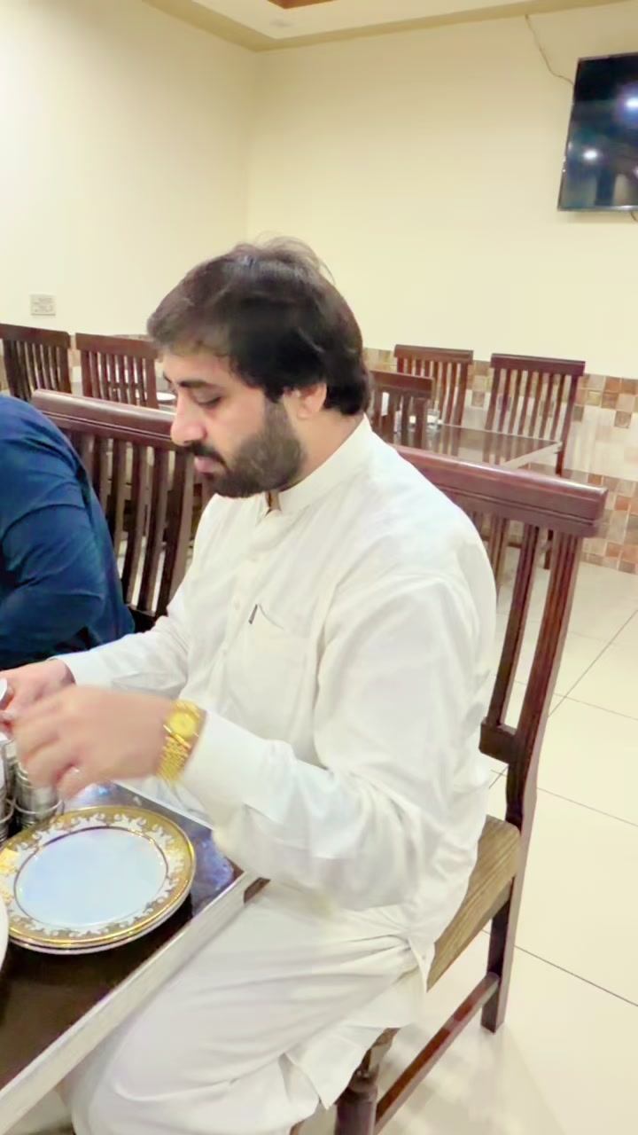 @عاقب میاں