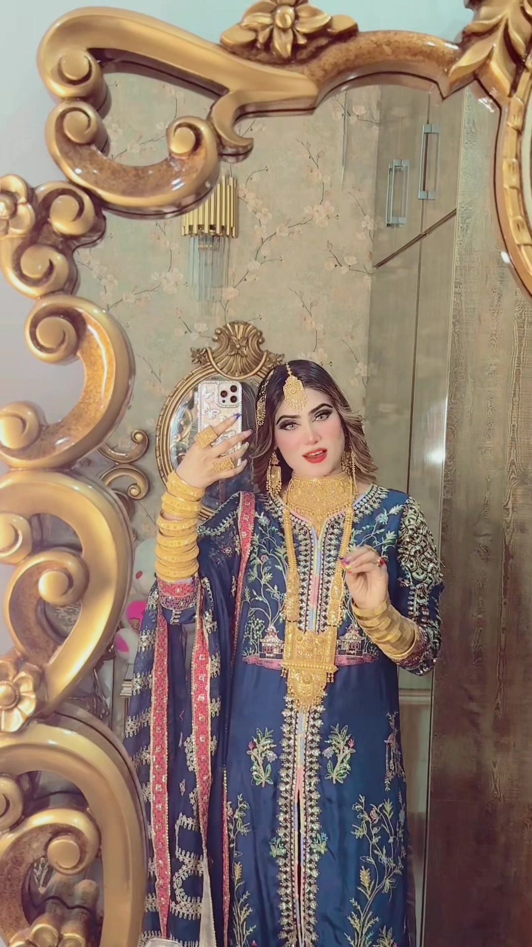 @Reema Khan